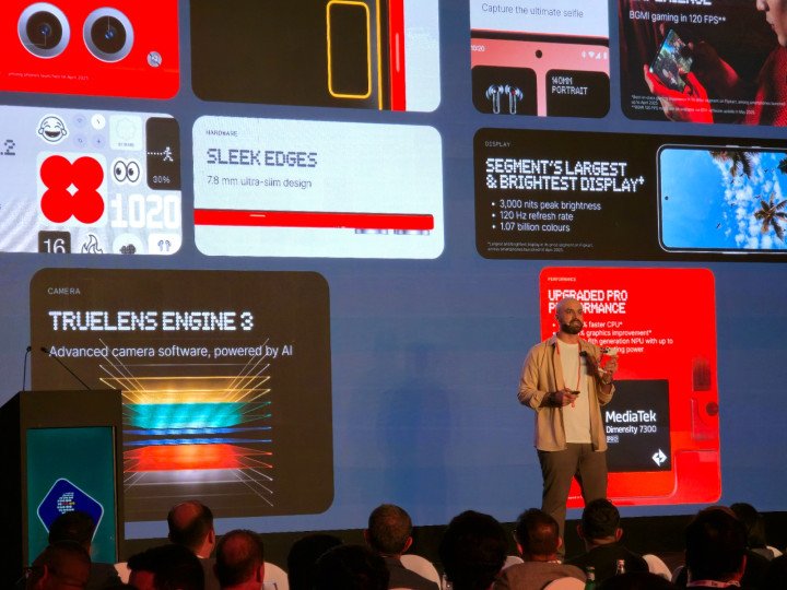 شركة CMF التابعة لـ Nothing تكشف عن هاتف CMF Phone 2 Pro إلى جانب ثلاث سماعات جديدة خلال الإطلاق العالمي
