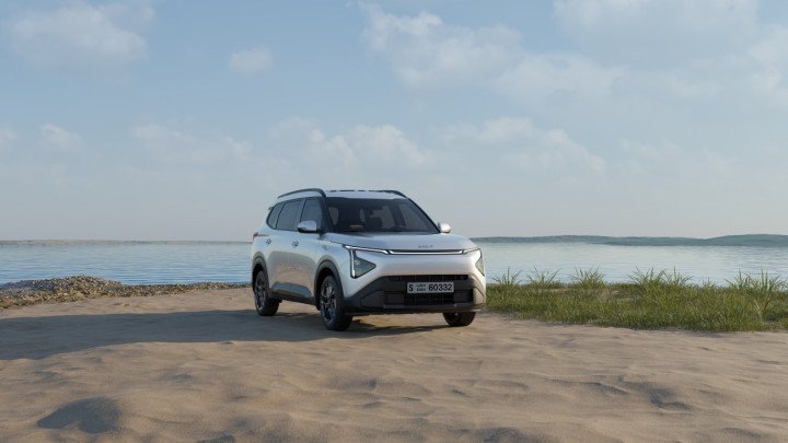 كيا الشرق الأوسط وأفريقيا تكشف عن "كيا كارينز"الجديدة.. خطوة متقدمة في عالم تنقل العائلات